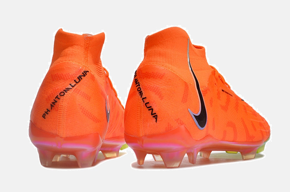 Chuteira Nike Phantom Luna Elite NU FG
