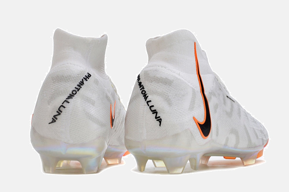 Chuteira Nike Phantom Luna Elite NU FG