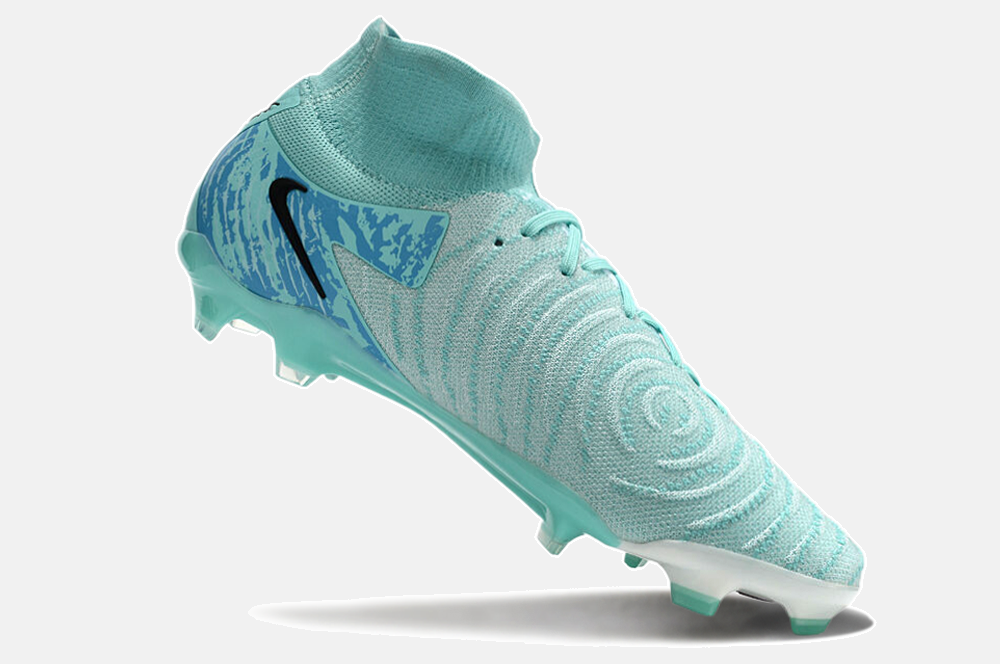 Chuteira Nike Phantom Luna Elite NU FG
