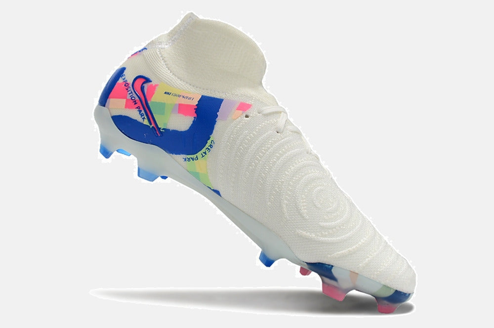 Chuteira Nike Phantom Luna Elite NU FG