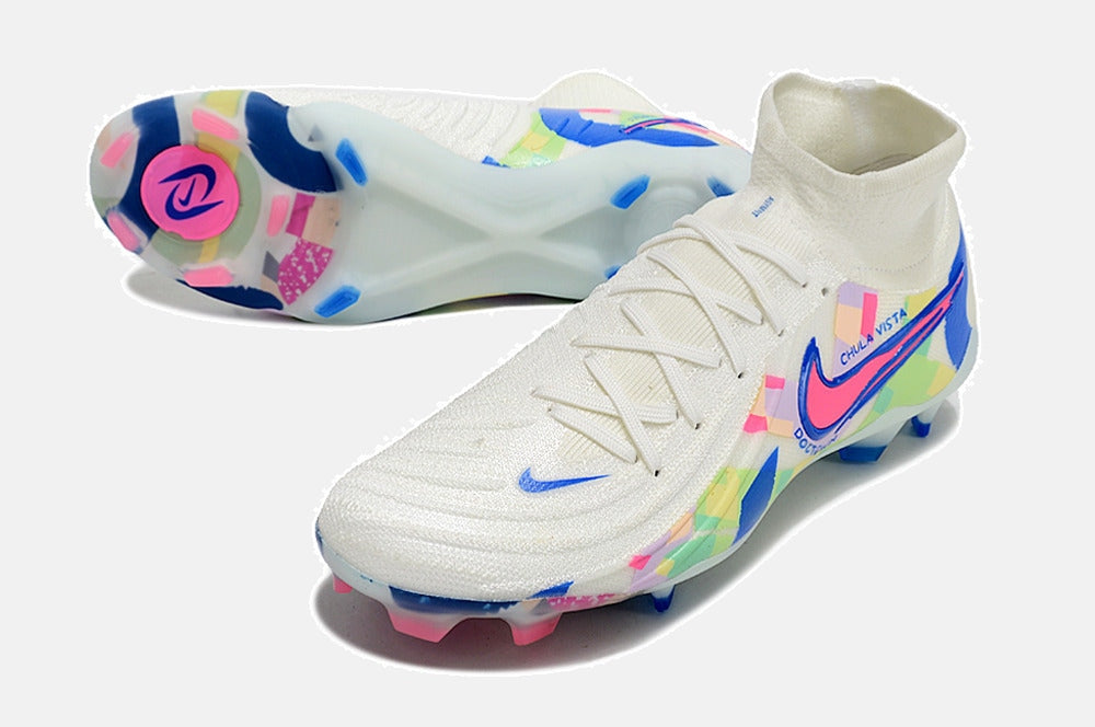 Chuteira Nike Phantom Luna Elite NU FG