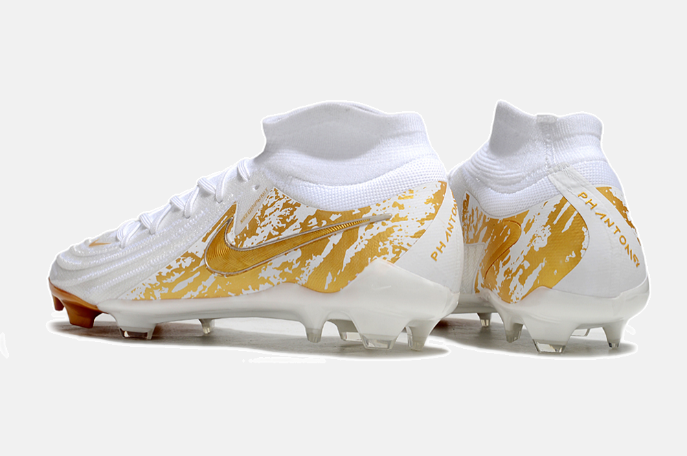Chuteira Nike Phantom Luna Elite NU FG