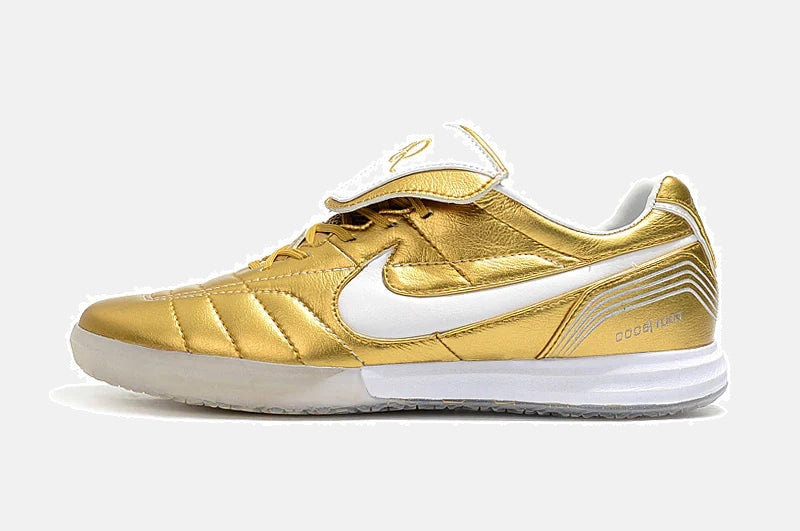 Nike Tiempo Legend 7 R10 IC - detalhe