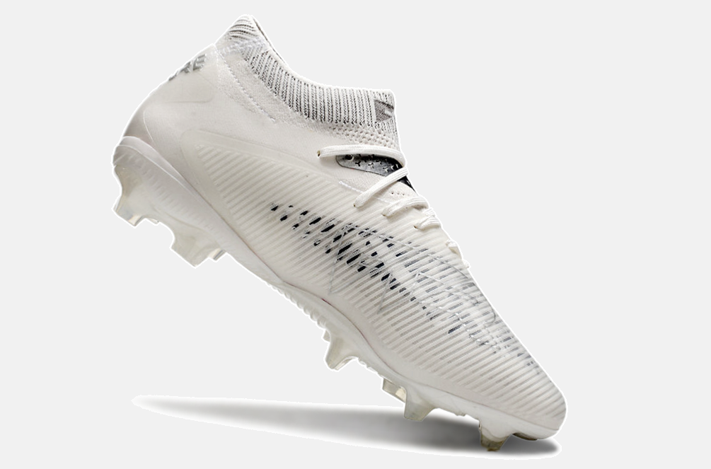 Chuteira Puma Future 8 FG - Branca